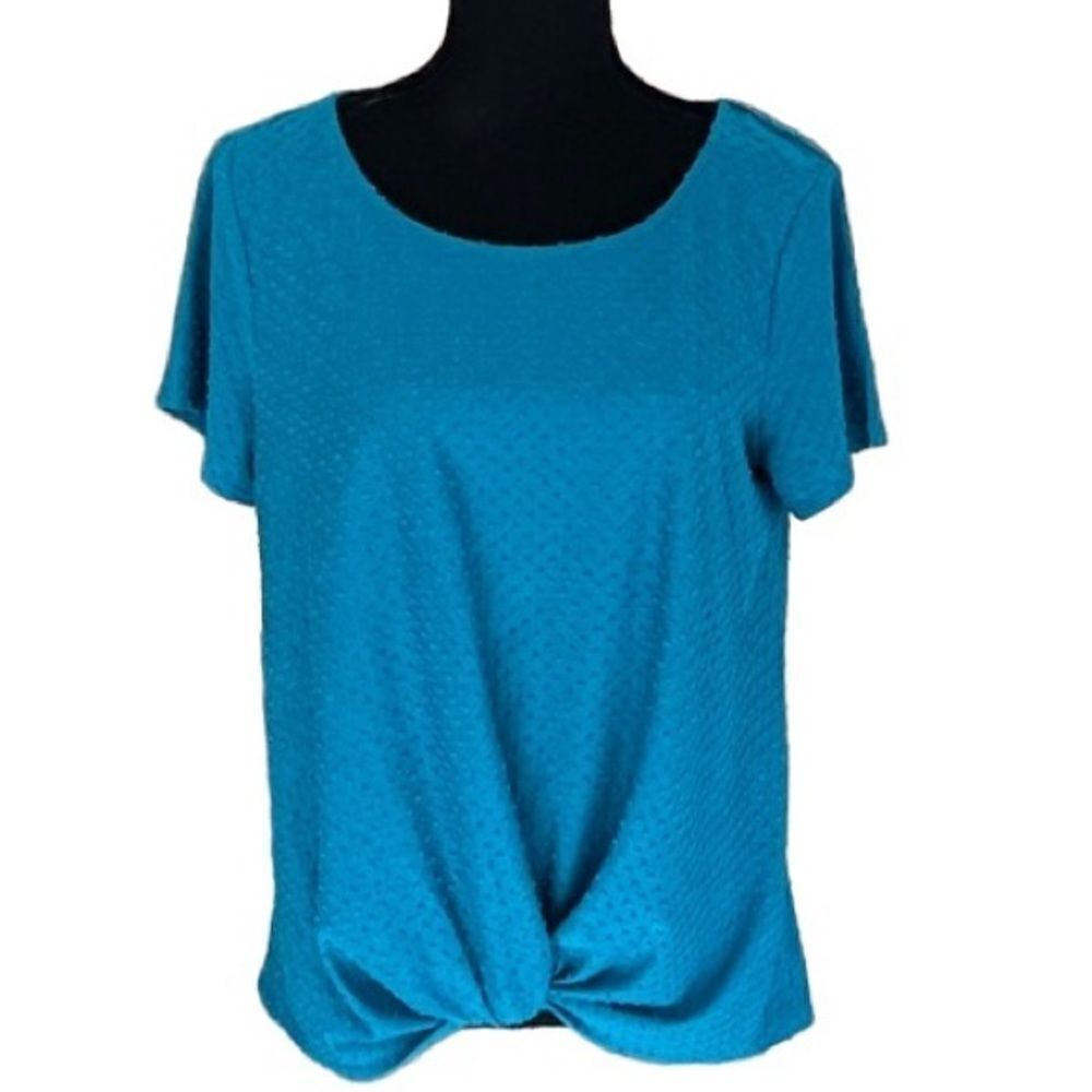 Rose
+ Olive Twist front Swiss dot top, size M